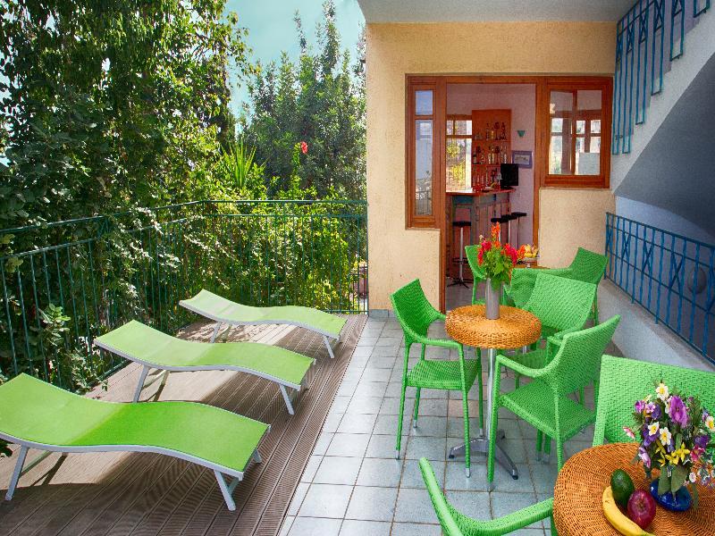 Romantica Hotel Apartments Hersonissos  Exterior photo