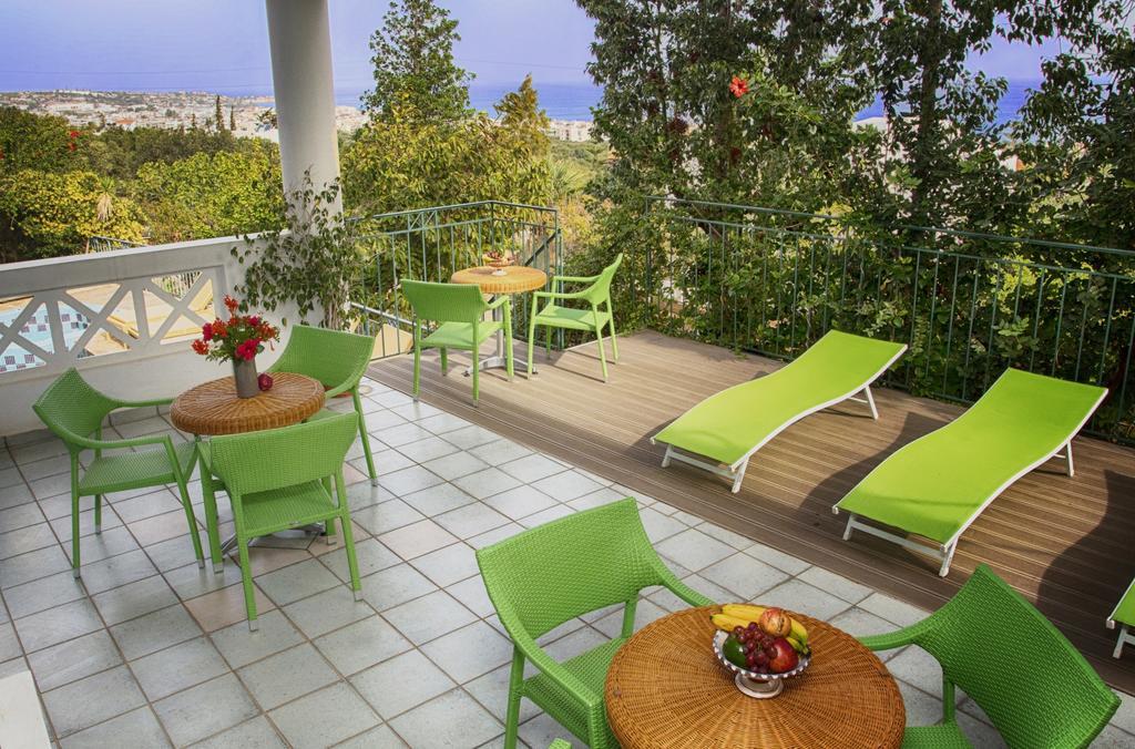 Romantica Hotel Apartments Hersonissos  Exterior photo